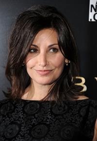 Gina Gershon