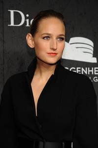 Leelee Sobieski